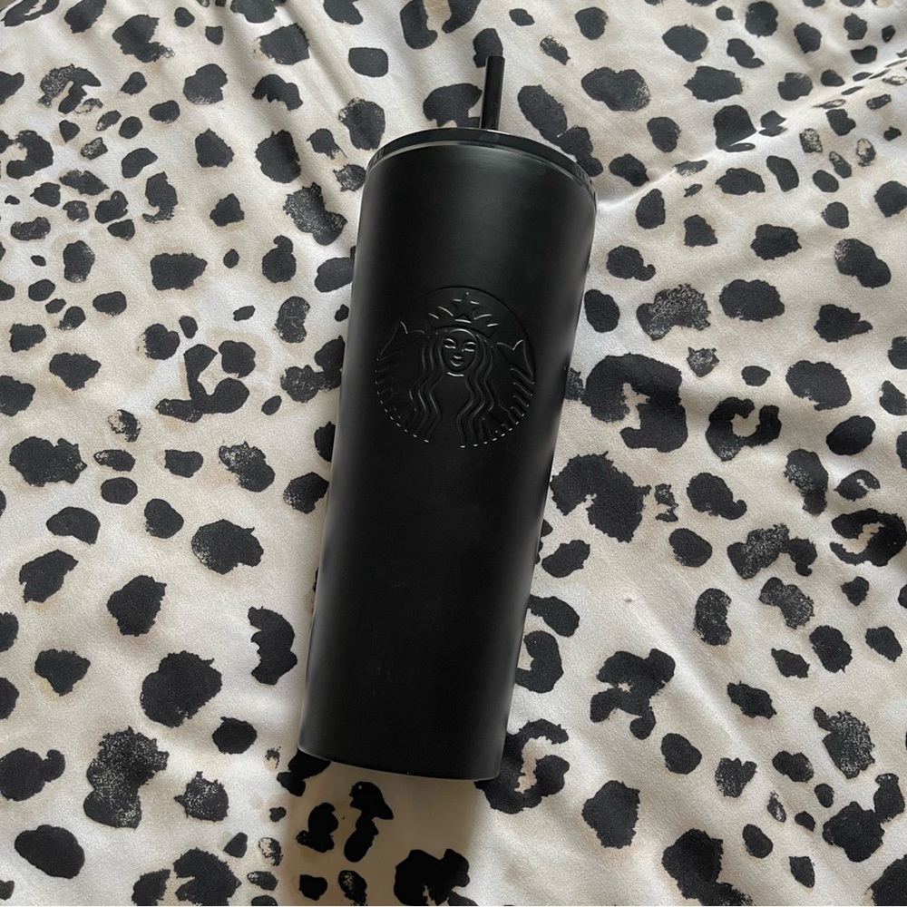 Starbucks Stainless 24oz Double Walled Tumbler w/ Lid 2018 Matte Black Goth